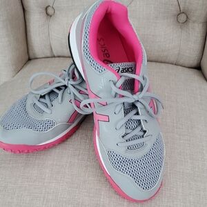 ASICS Women's Gel Rockey Pickleball Athletic Shoes in Gray and Pink